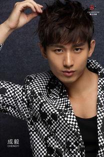 成毅恋情最新爆料图片视频,甜蜜瞬间图片视频集锦